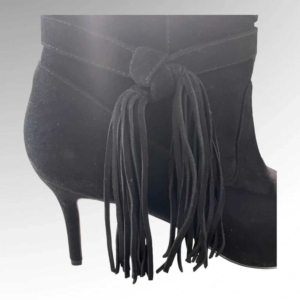 New! CHARLES JOURDAN PARIS Black Suede Fringe Booties Size 9.5